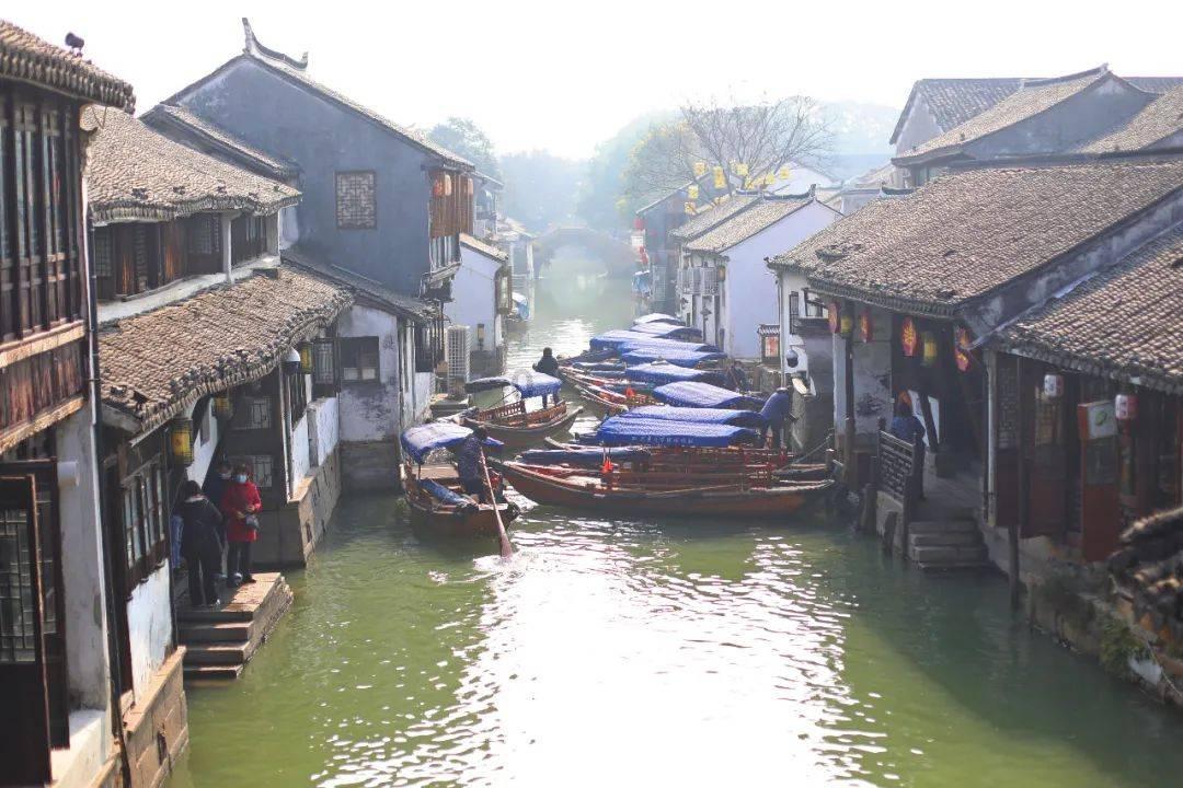 玩撞三国